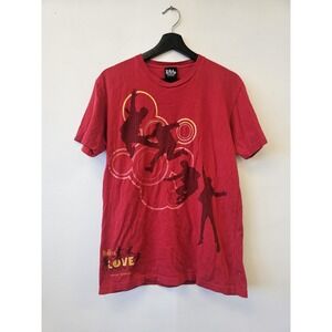 The Beatles LOVE Cirque du Soleil Shirt Mens Medium Red Graphic Tee Rock Band